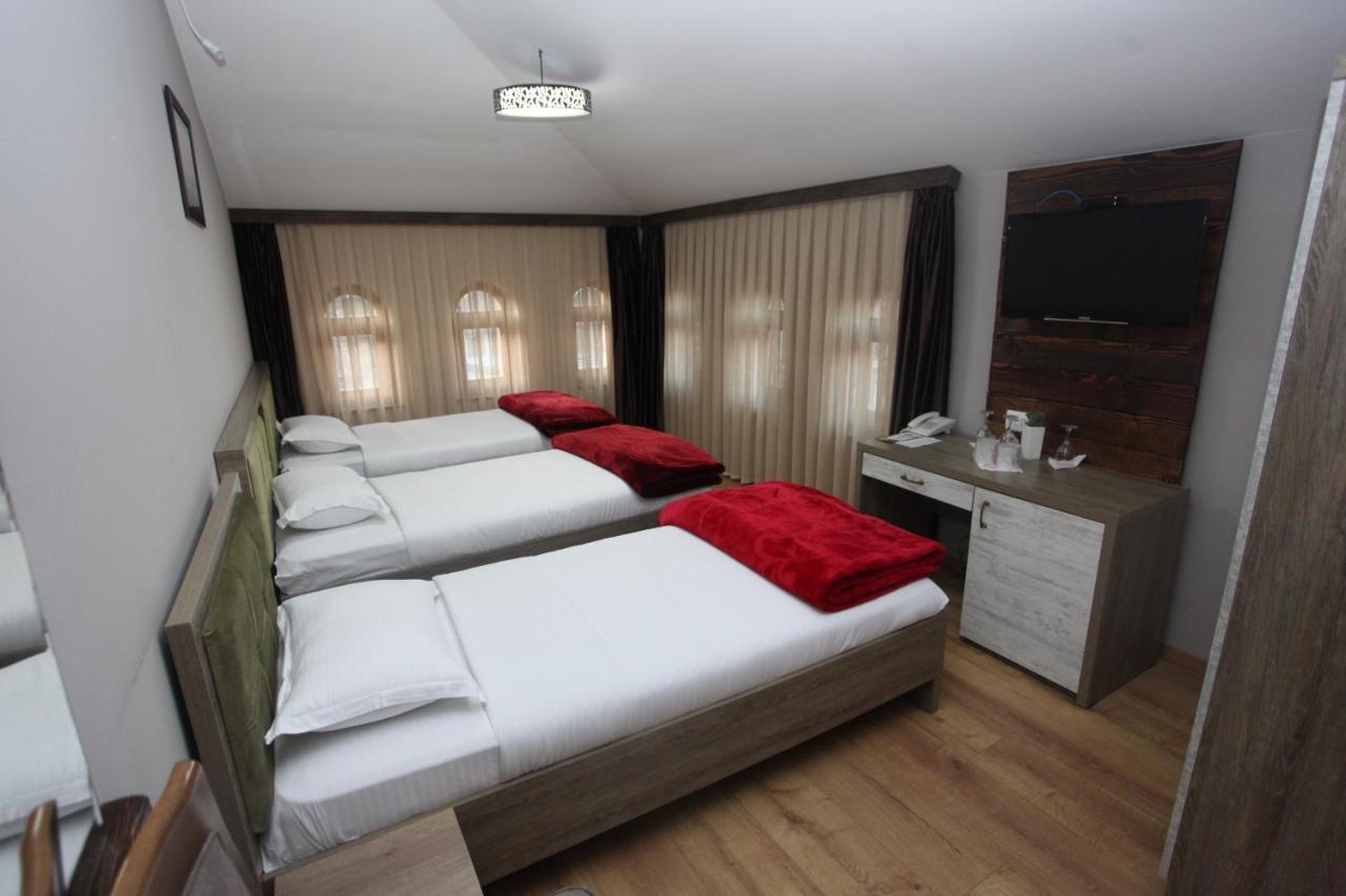 Hotel Happy Gjakova Екстер'єр фото