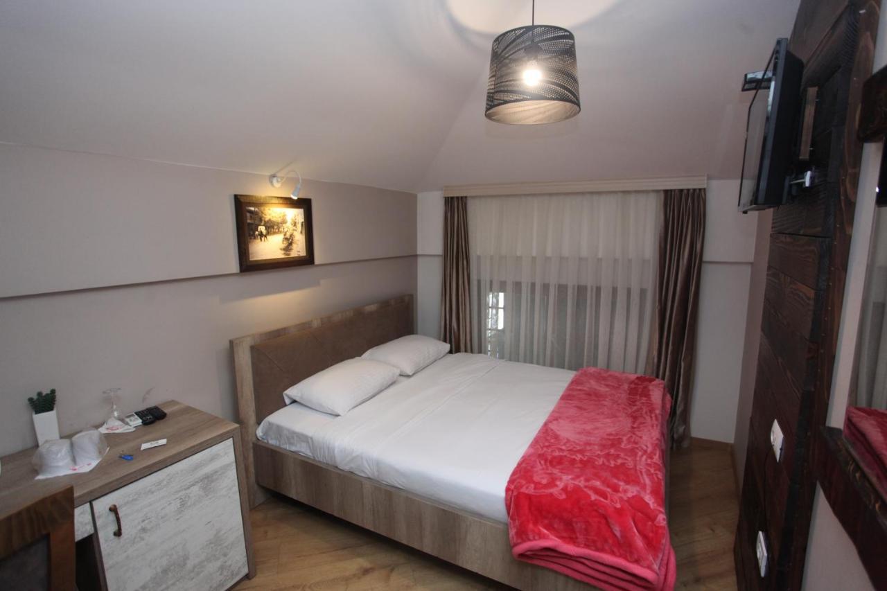 Hotel Happy Gjakova Екстер'єр фото