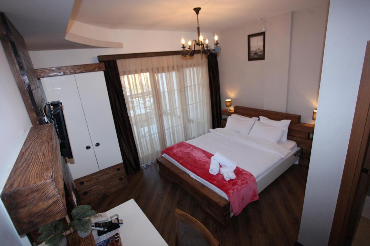 Hotel Happy Gjakova Екстер'єр фото